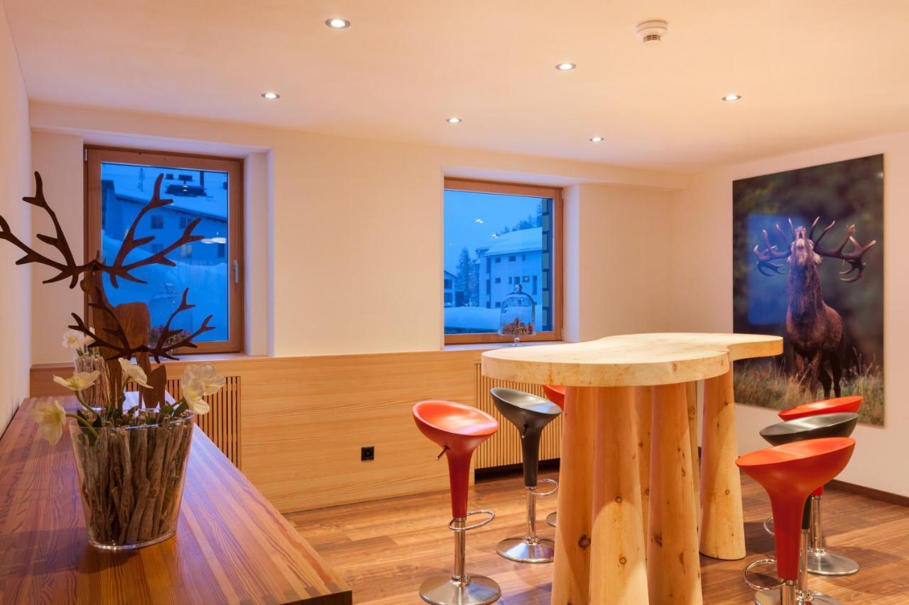 Boutique Hotel Cervus St. Moritz Exterior foto